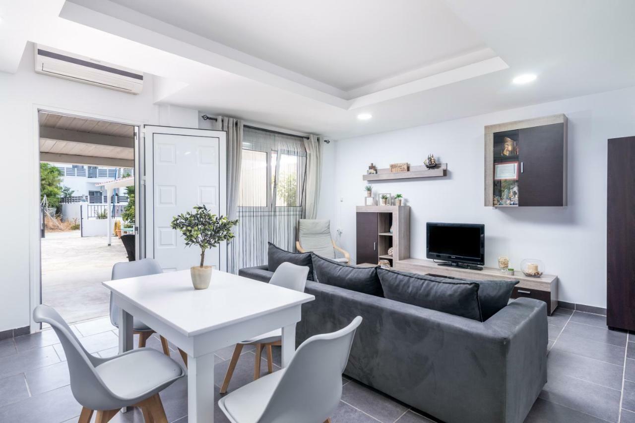 Villa Iceberg Mini Kalamaki  Esterno foto