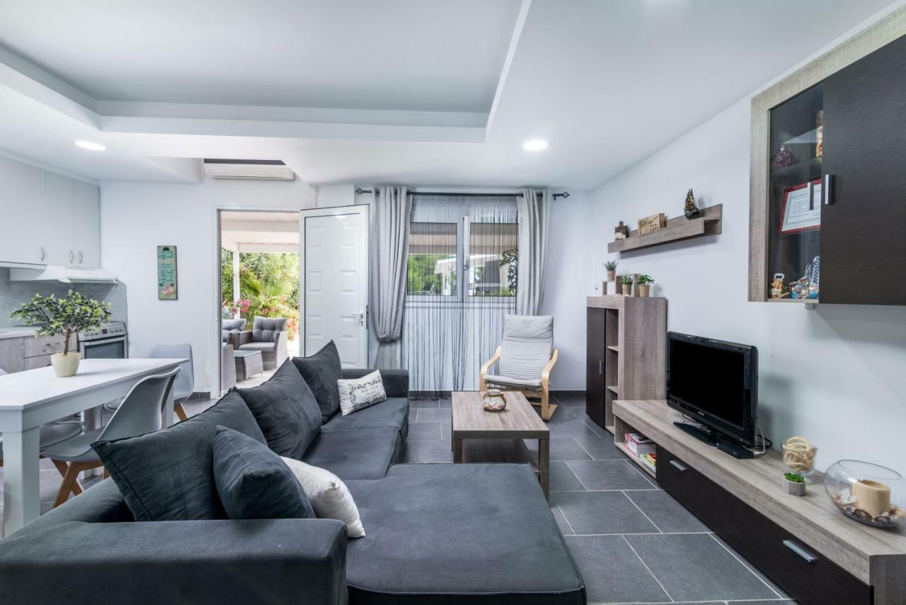 Villa Iceberg Mini Kalamaki  Esterno foto